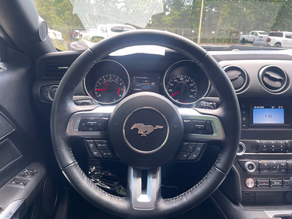 Used 2020 Ford Mustang Coupe RWD image 18