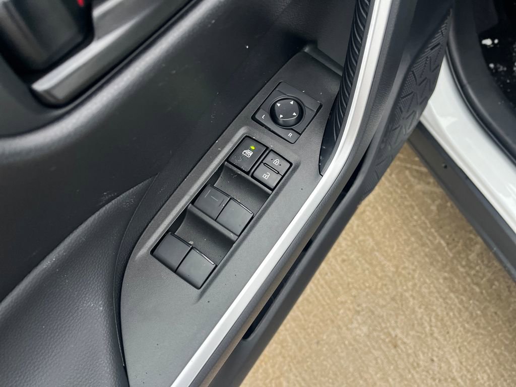 New 2025 Toyota RAV4 LE image 12
