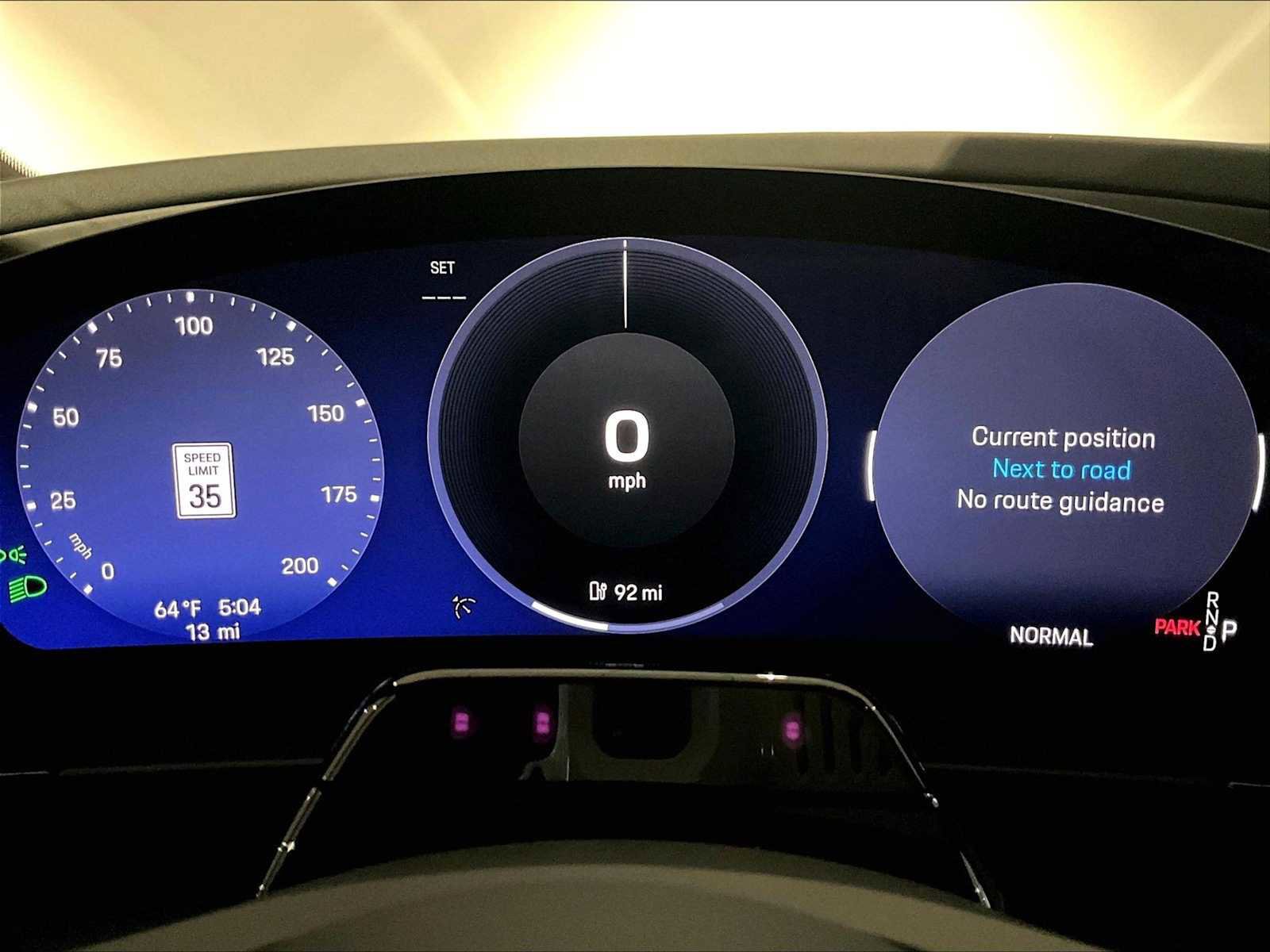 New 2026 Porsche Macan 4 Electric image 17