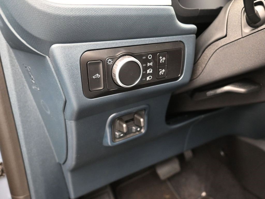 New 2025 Ford Maverick XLT w/ XLT Luxury Package image 13