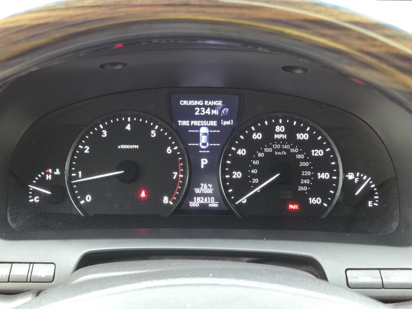 Used 2015 Lexus LS 460 AWD w/ Comfort Package image 33