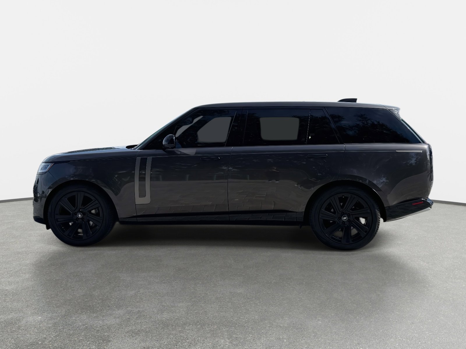 Used 2022 Land Rover Range Rover Long Wheelbase SE image 6