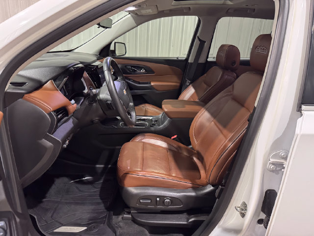 Used 2019 Chevrolet Traverse High Country w/ LPO, Floor Liner Package AWD/4WD image 10