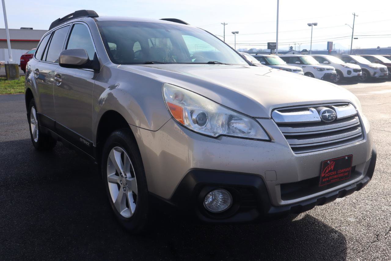 Used 2014 Subaru Outback 2.5i Premium image 30