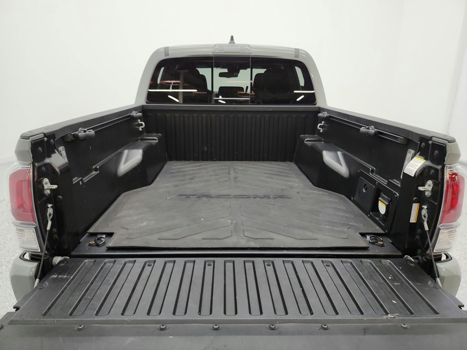 Used 2023 Toyota Tacoma TRD Sport AWD/4WD image 26