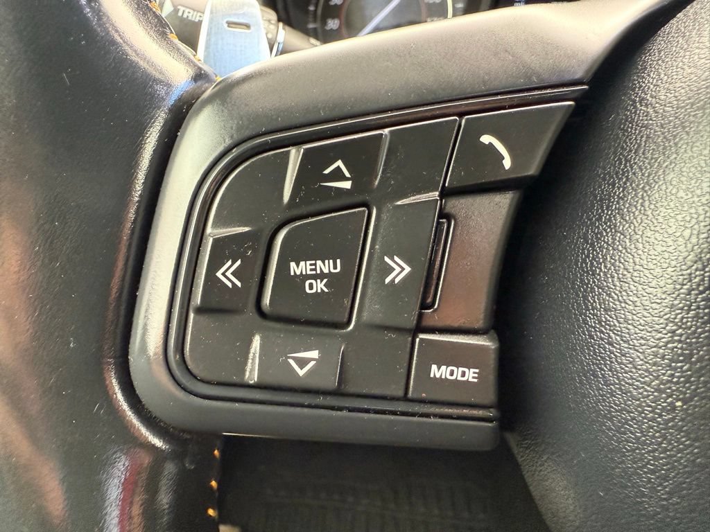 Used 2018 Jaguar F-TYPE 400 Sport RWD image 36