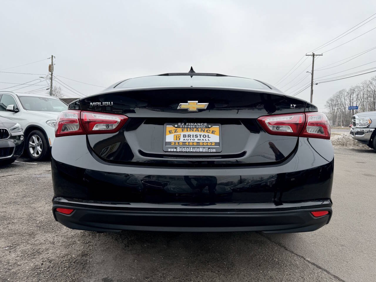 Used 2022 Chevrolet Malibu LT FWD image 6