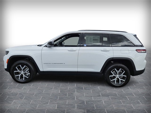 New 2025 Jeep Grand Cherokee Limited image 3