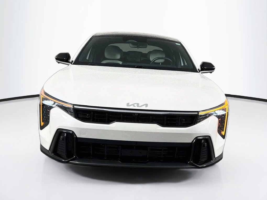 Used 2025 Kia K4 GT-Line Turbo FWD image 2