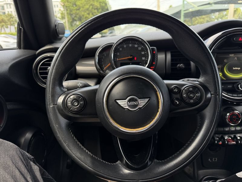 Used 2017 MINI Cooper Convertible FWD image 13
