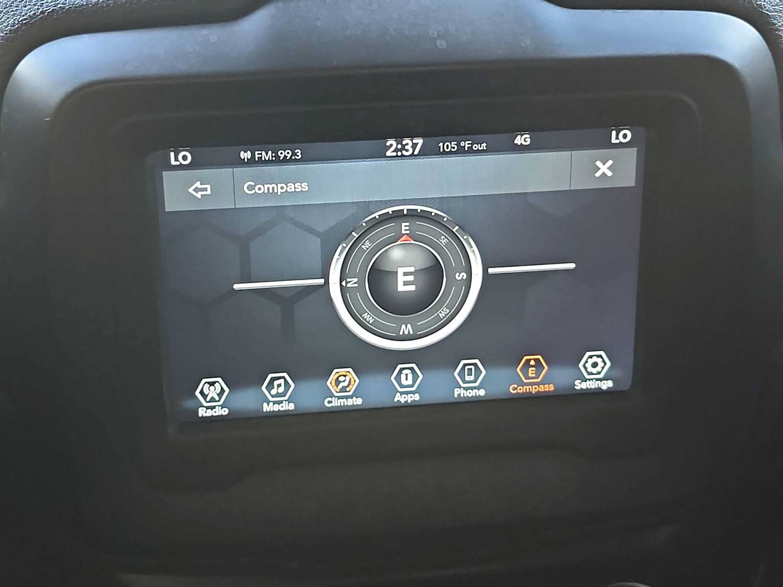 Used 2020 Jeep Renegade Altitude FWD image 27