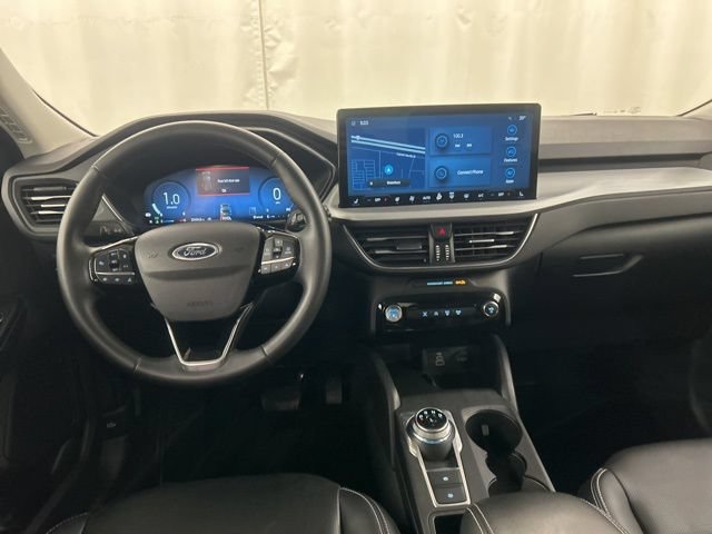 Used 2025 Ford Escape Platinum AWD/4WD image 22