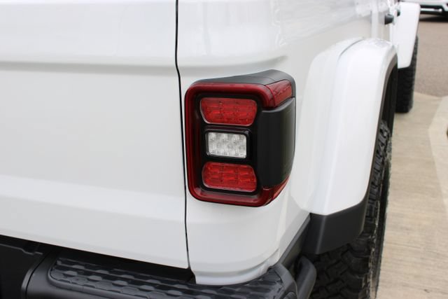 Used 2026 Jeep Gladiator Rubicon AWD/4WD image 38