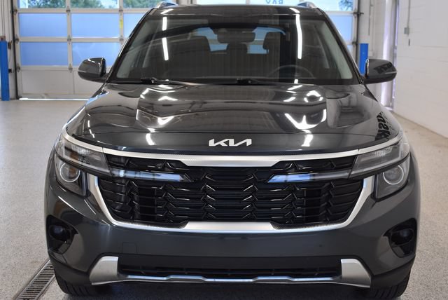 Used 2025 Kia Seltos S FWD image 3