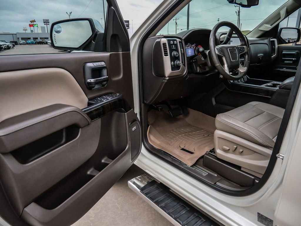 Used 2015 GMC Sierra 1500 Denali w/ Driver Alert Package image 30