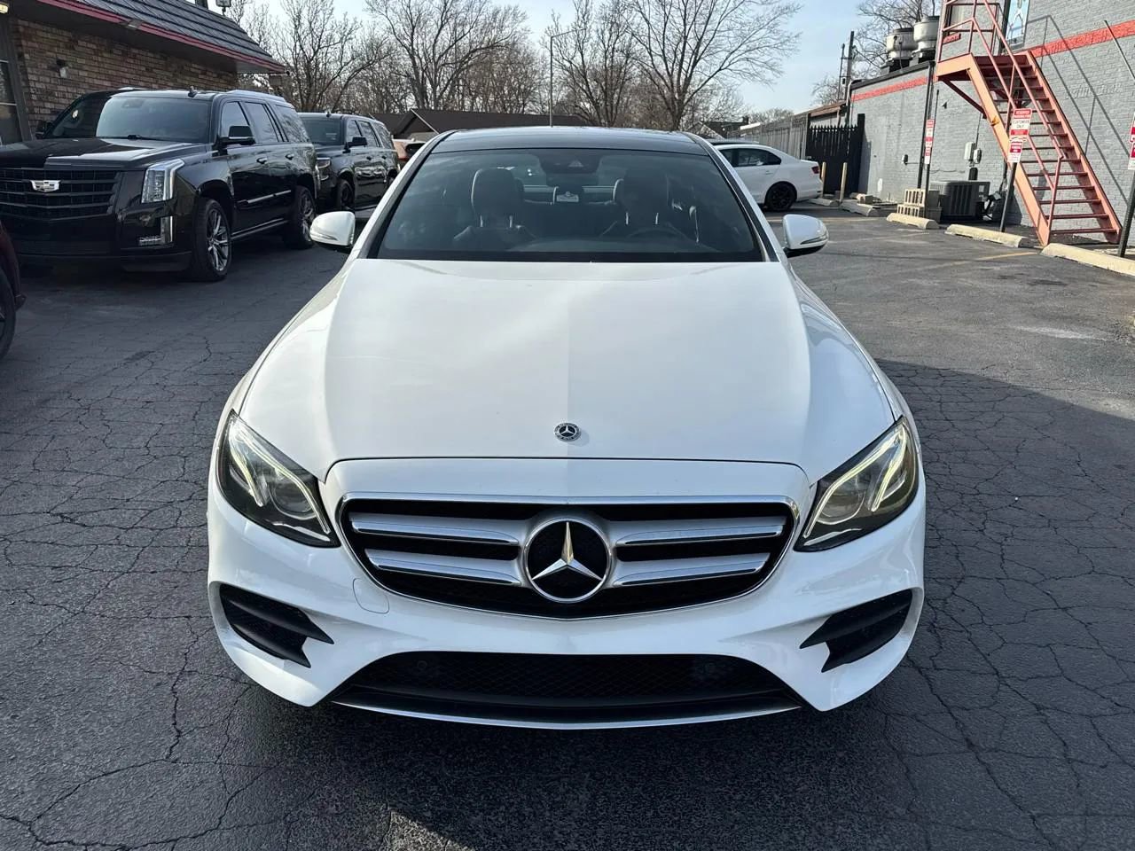 Used 2018 Mercedes-Benz E 300 image 5