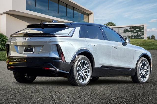 New 2025 Cadillac Lyriq Sport image 4