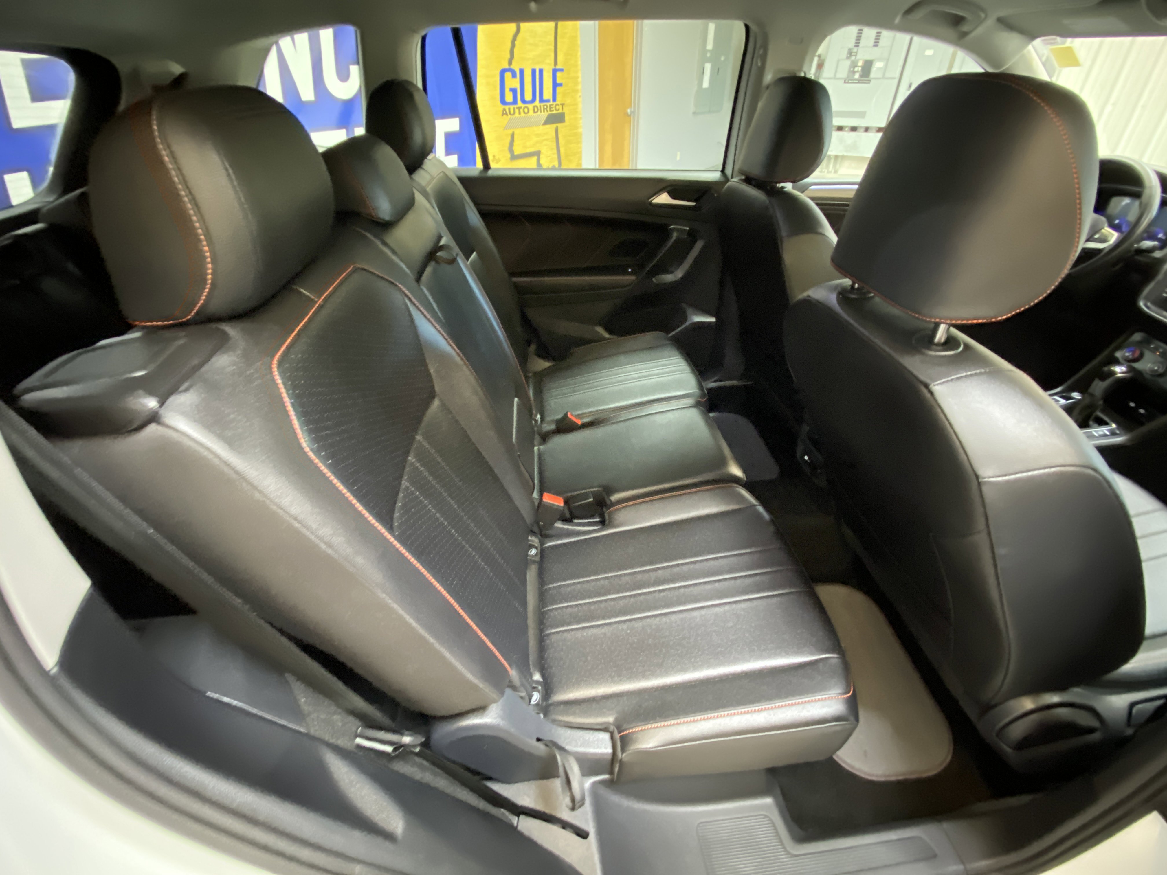 Used 2024 Volkswagen Tiguan SE image 25