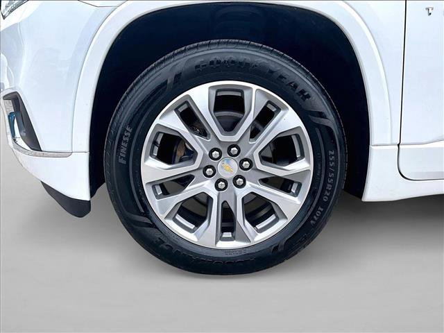 Used 2020 Chevrolet Traverse Premier w/ LPO, Floor Liner Package FWD image 10