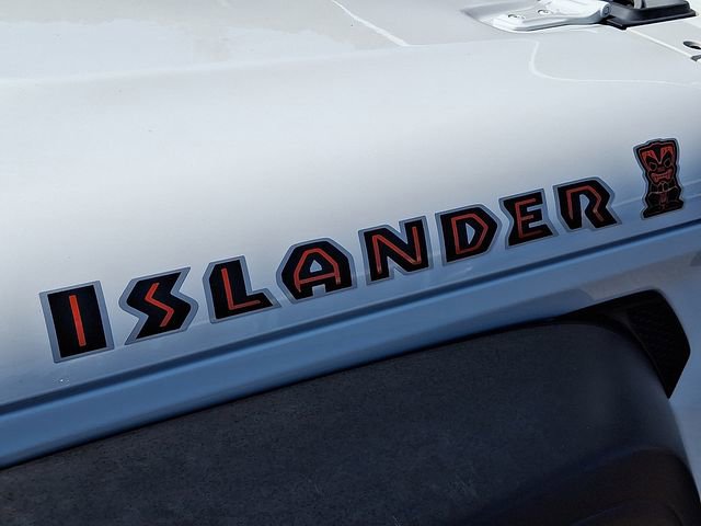 Used 2021 Jeep Wrangler Unlimited Islander image 36