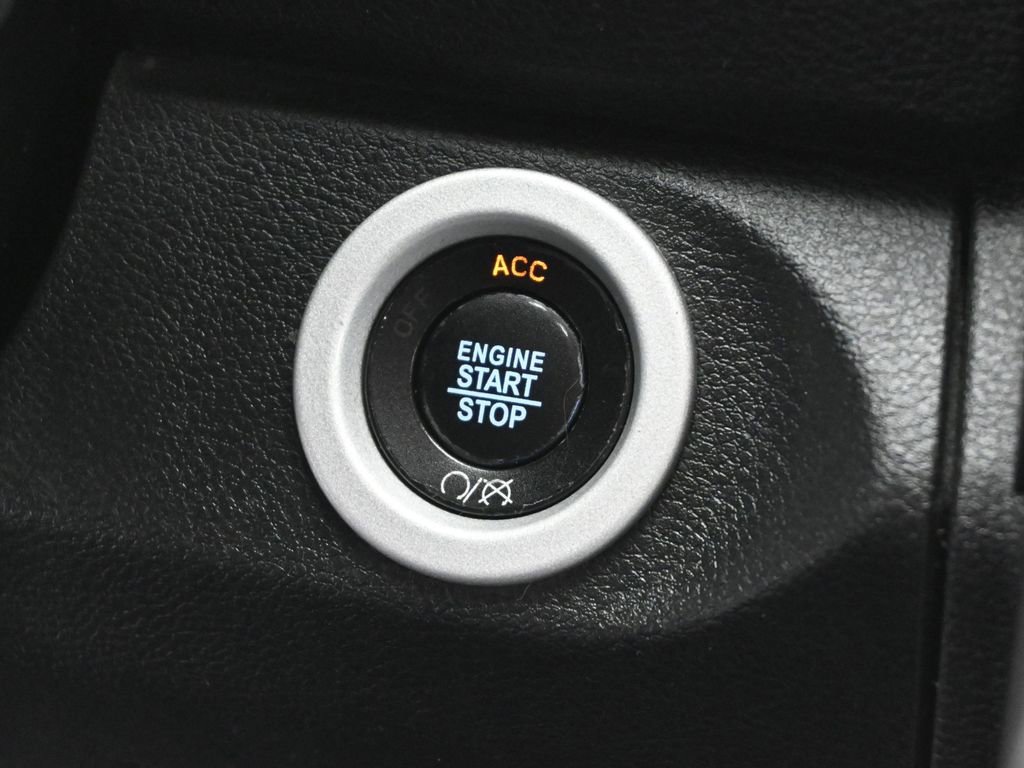 Used 2018 RAM 2500 Laramie w/ Sport Appearance Group image 19