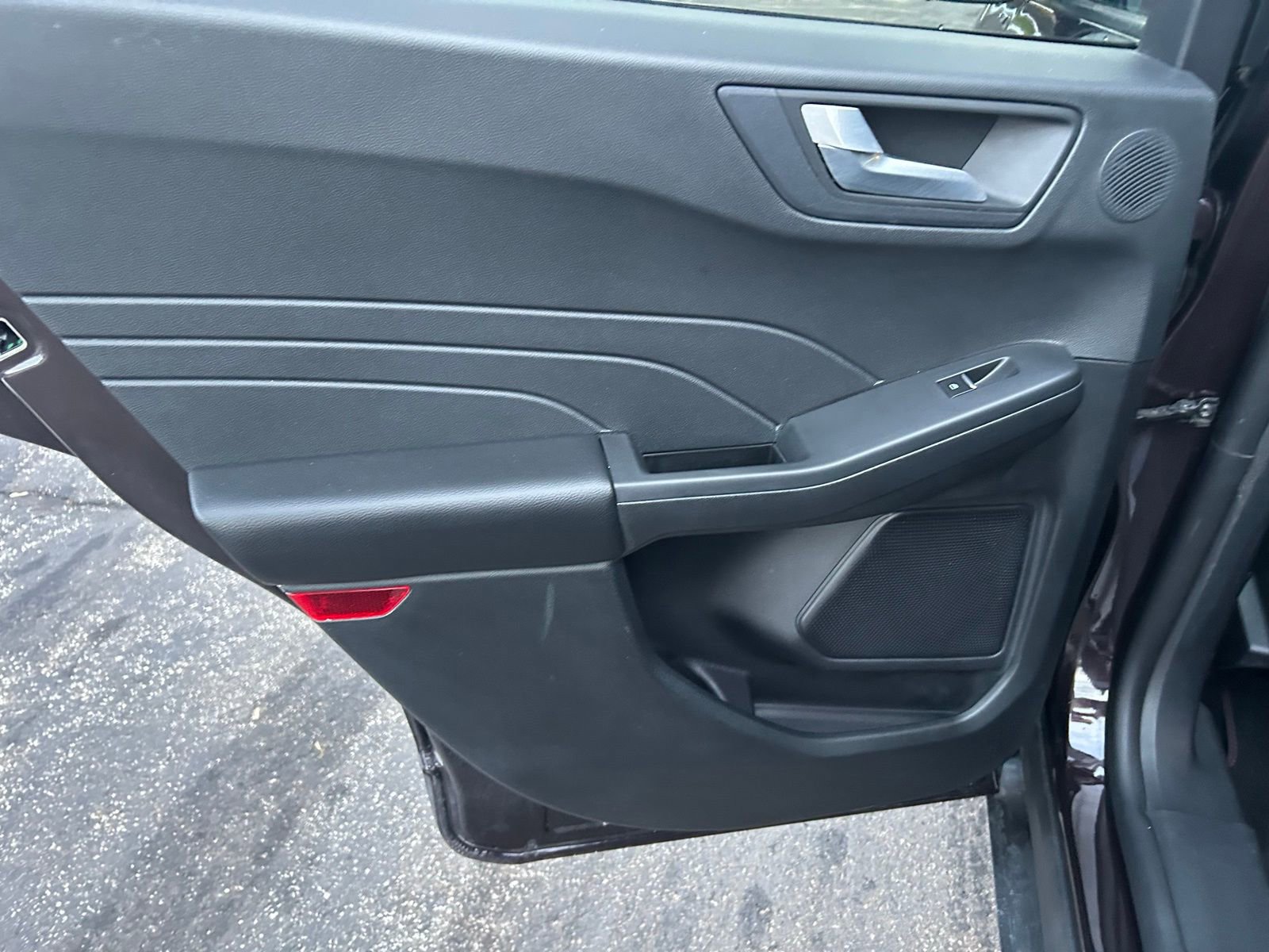 Used 2023 Ford Escape ST-Line Select w/ Tech Pack #2 image 22