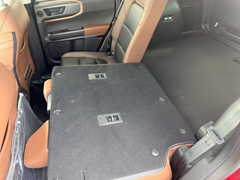 New 2026 Ford Bronco Sport Outer Banks w/ Outer Banks Tech Package+ AWD/4WD image 35