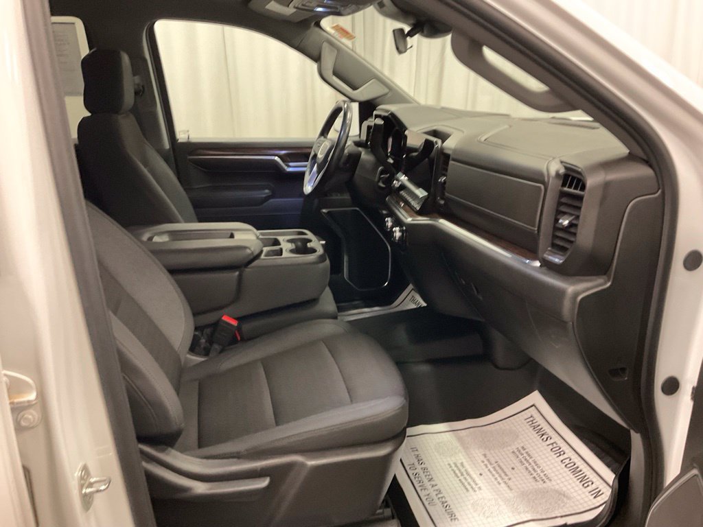 Used 2024 GMC Sierra 1500 SLE w/ Preferred Package AWD/4WD image 31