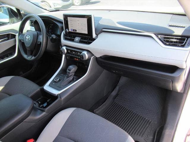 Used 2024 Toyota RAV4 XLE image 13