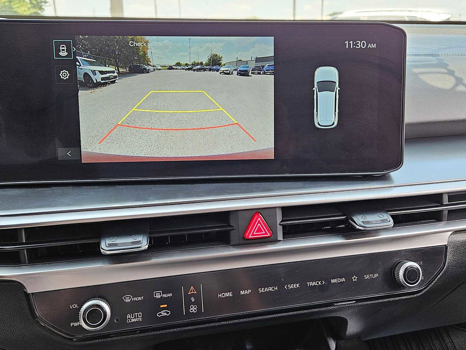 Certified 2025 Kia Sorento S w/ Panoramic Sunroof Package image 22