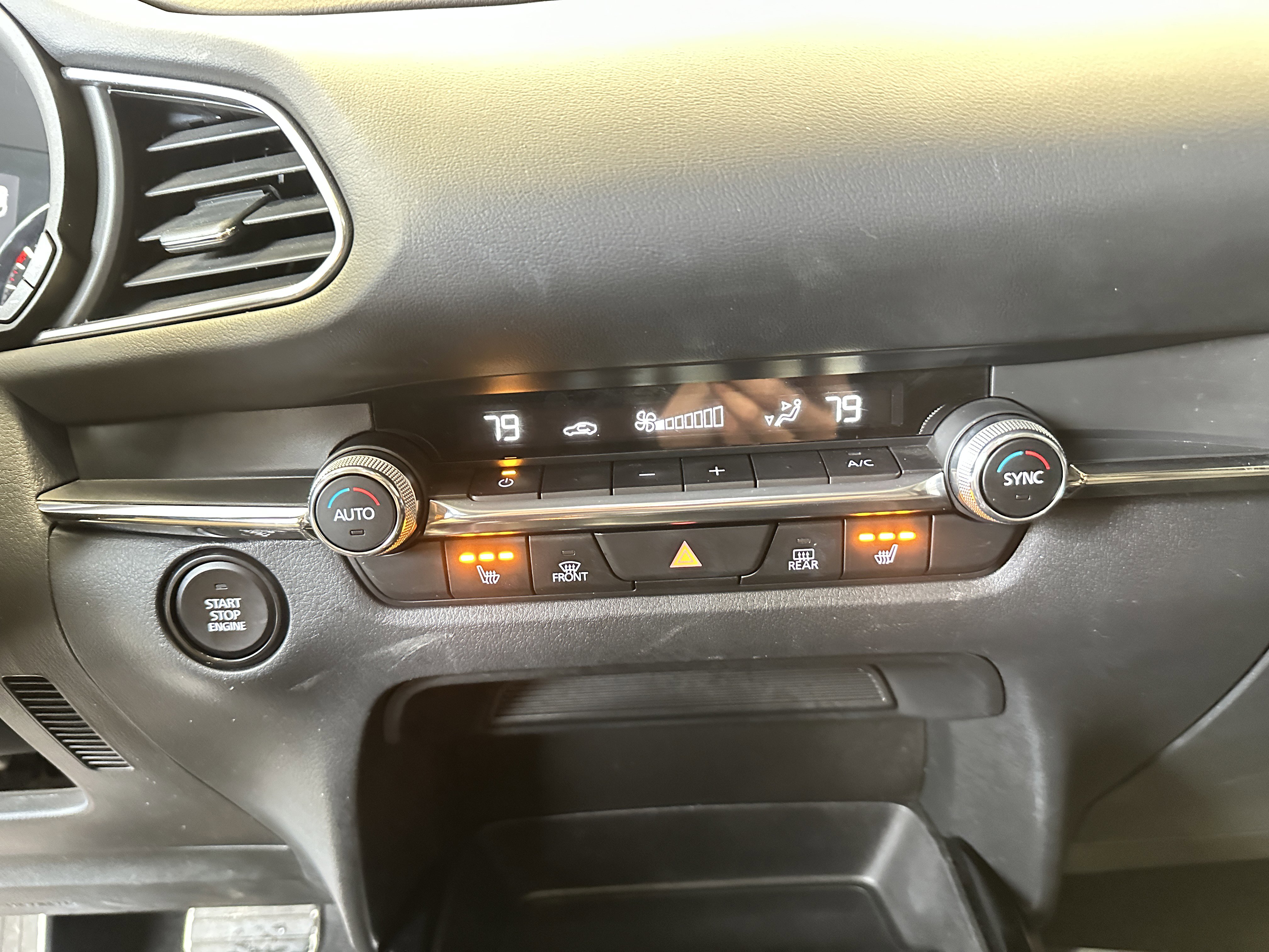 Certified 2023 MAZDA CX-30 AWD 2.5 S w/ Premium Package image 17