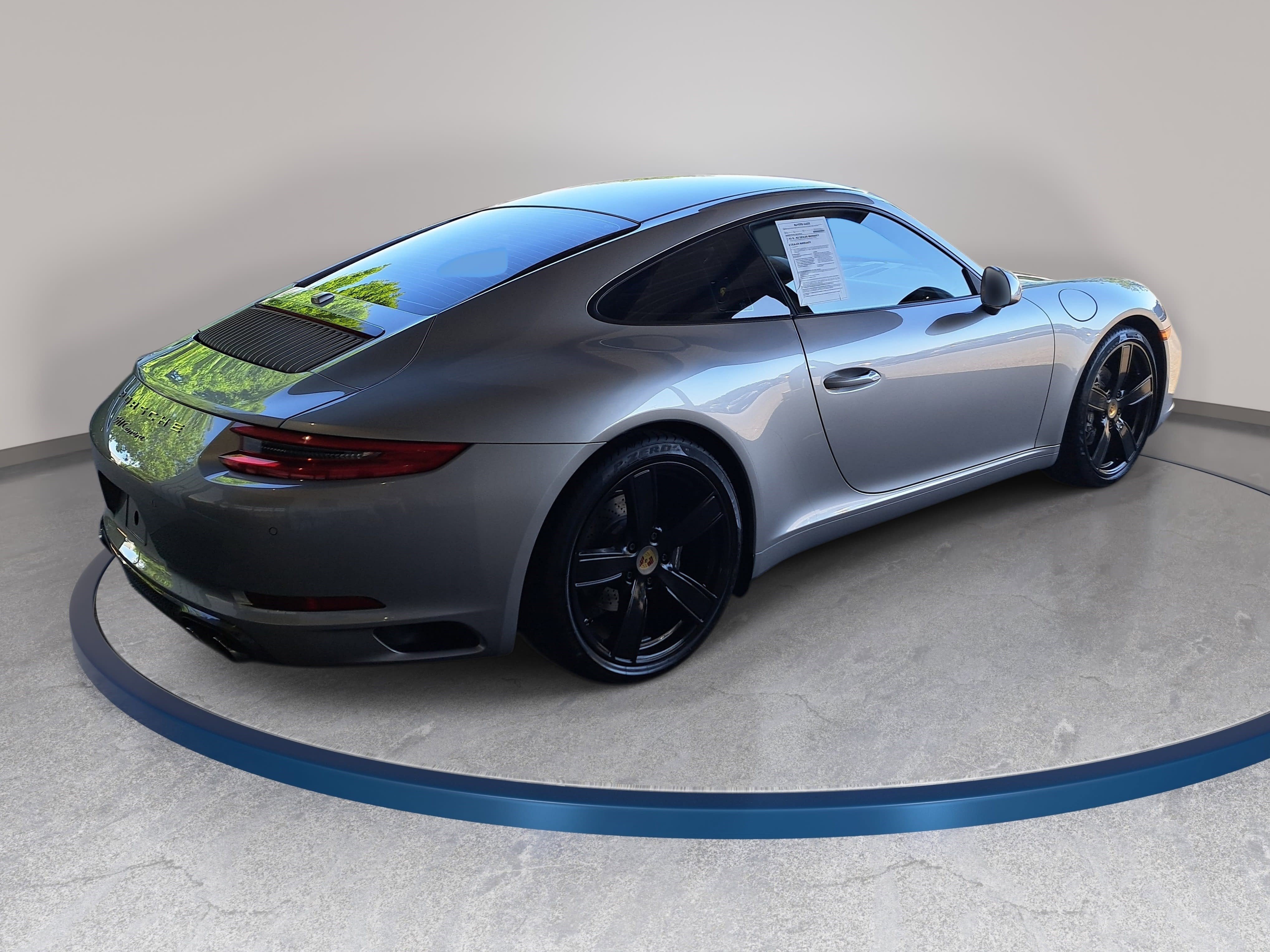 Used 2018 Porsche 911 Carrera RWD image 5