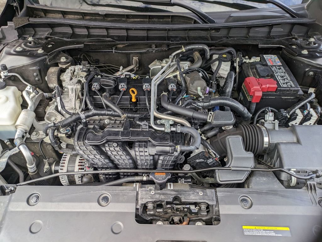 Used 2021 Nissan Altima 2.5 SR w/ SR Premium Package image 12