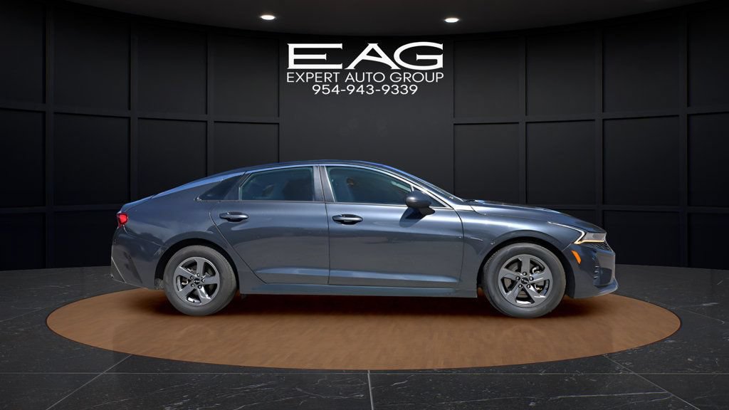 Used 2023 Kia K5 LXS FWD image 3