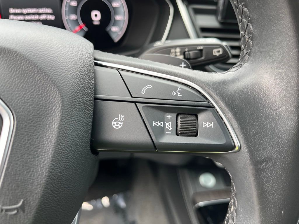 Used 2022 Audi Q5 2.0T Premium Plus w/ Premium Plus Package image 9