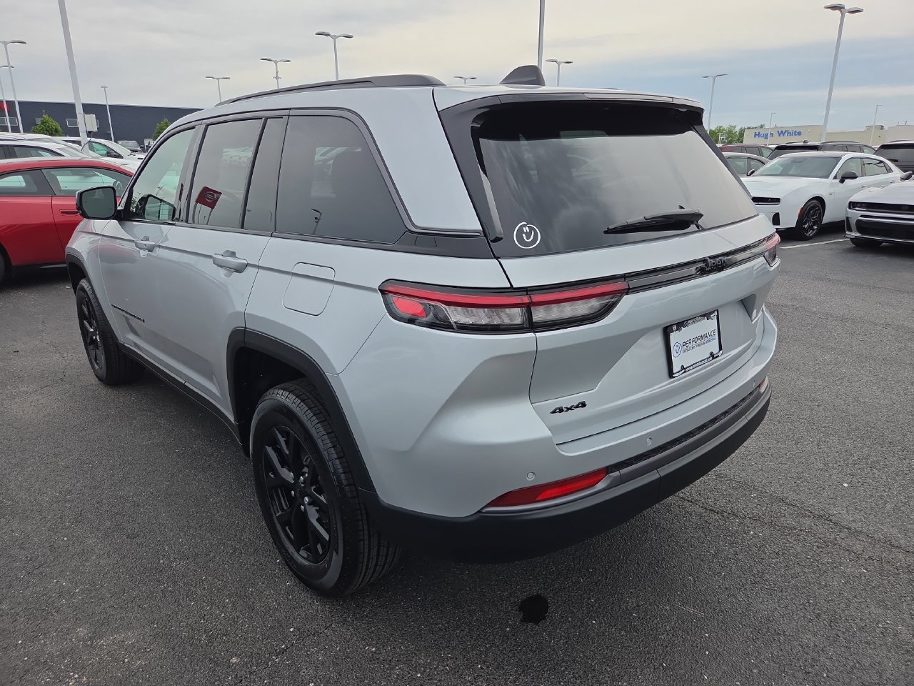New 2026 Jeep Grand Cherokee Altitude AWD/4WD image 5