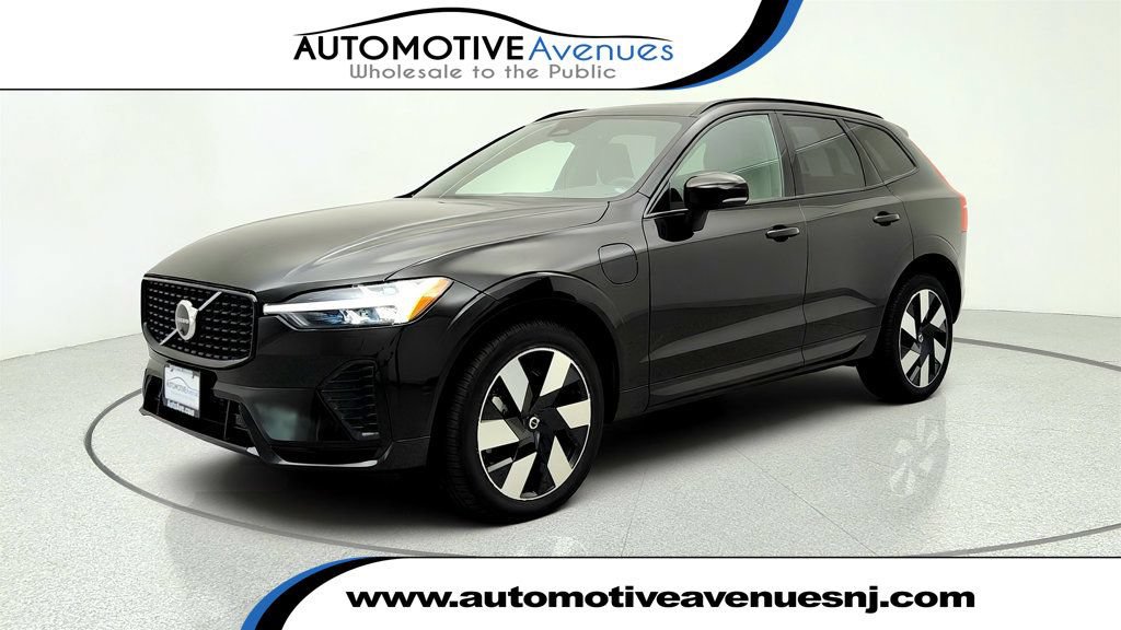 Used 2025 Volvo XC60 T8 Plus w/ Protection Package Premier