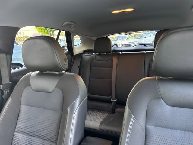Certified 2025 Chevrolet Trax LT w/ Driver Confidence Package FWD image 32