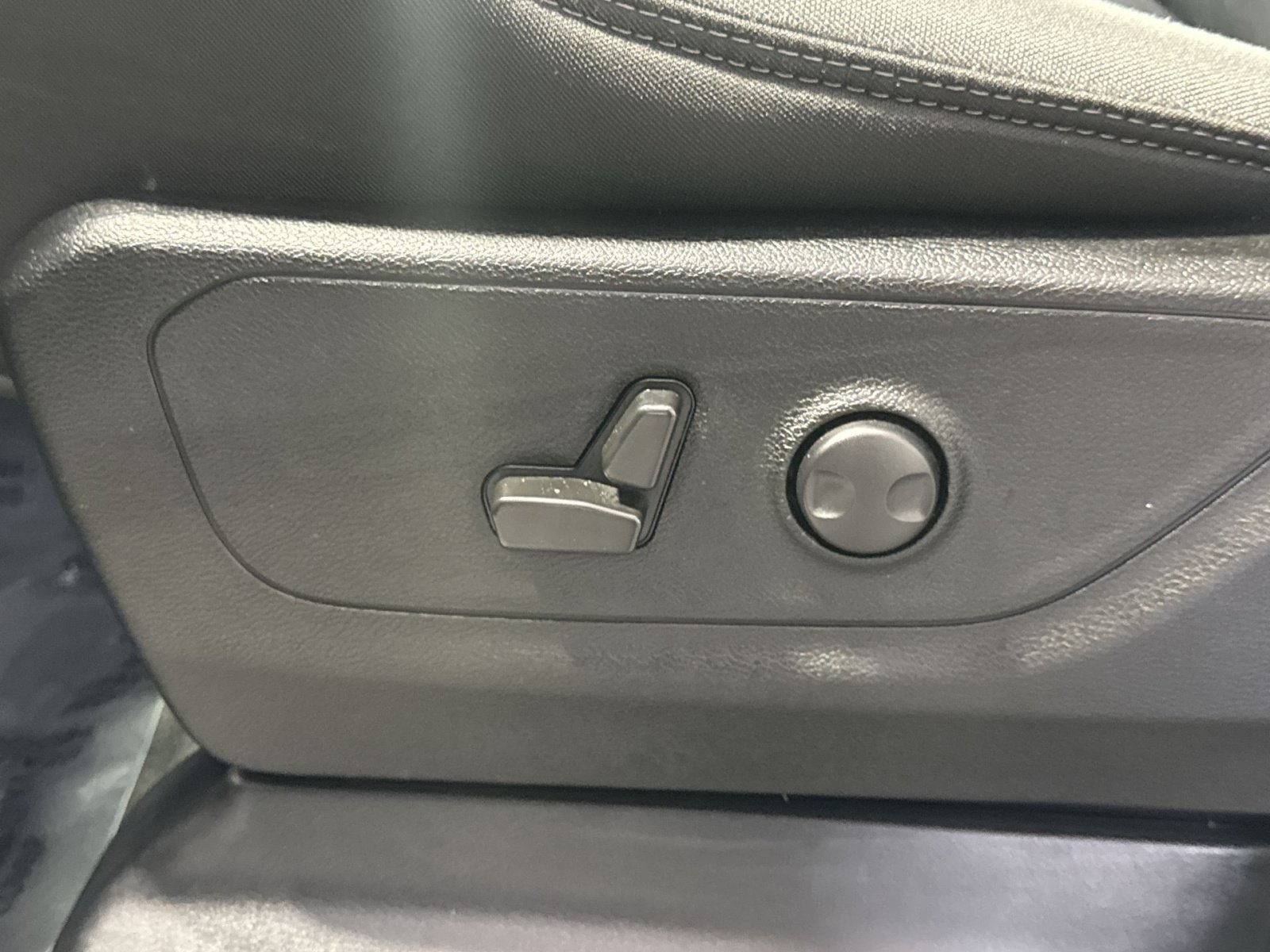 Used 2022 RAM 1500 Big Horn AWD/4WD image 15