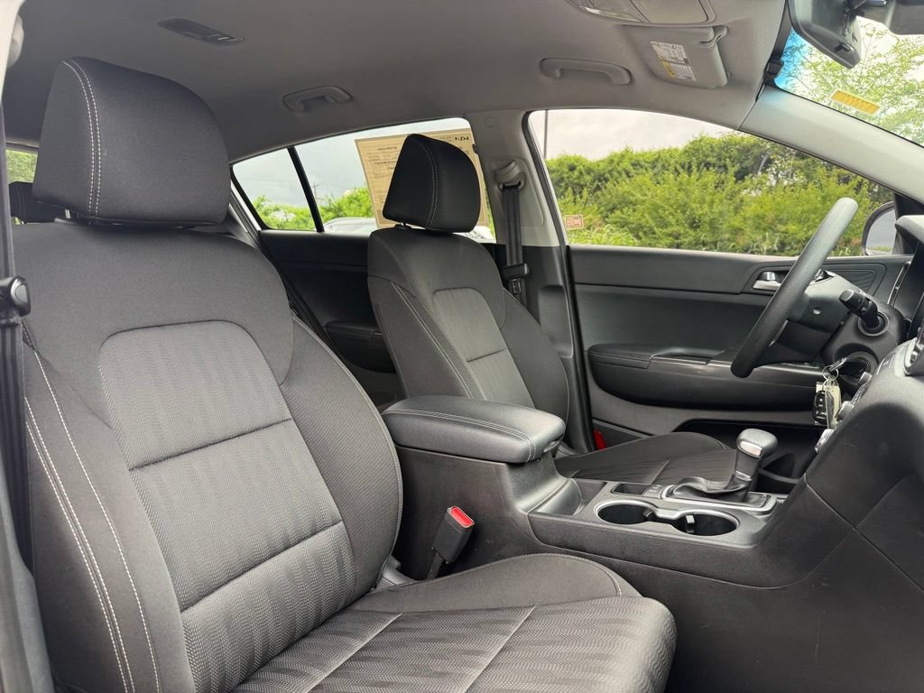 Used 2020 Kia Sportage LX AWD/4WD image 23
