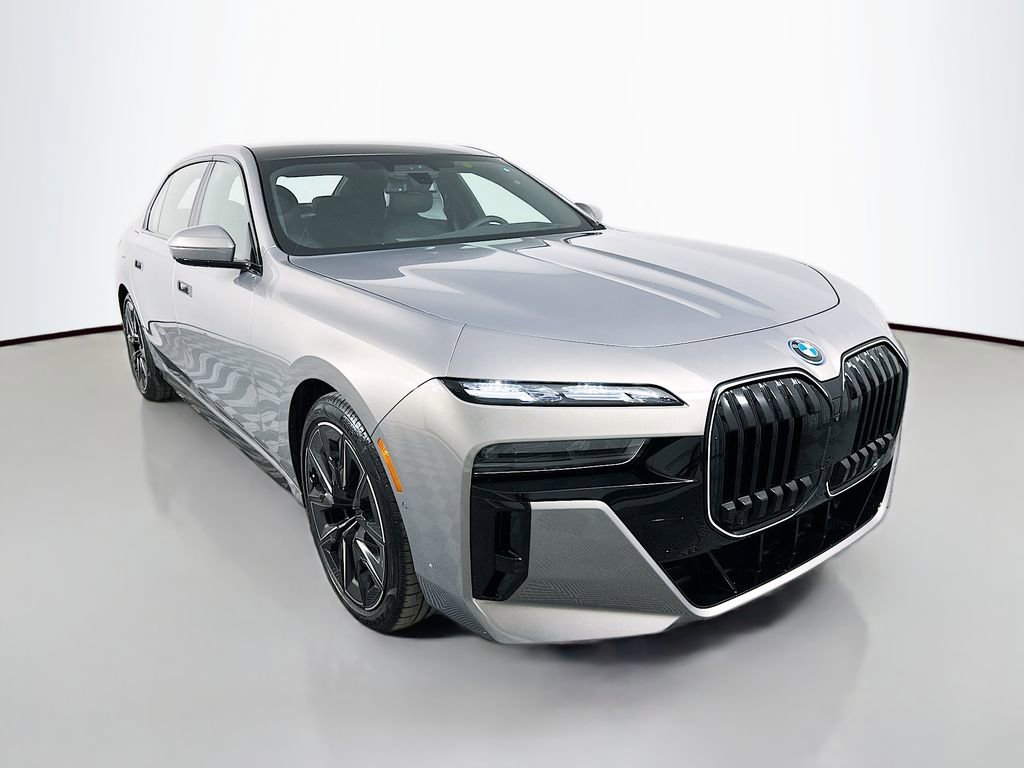 New 2026 BMW 750e xDrive w/ Executive Package image 3