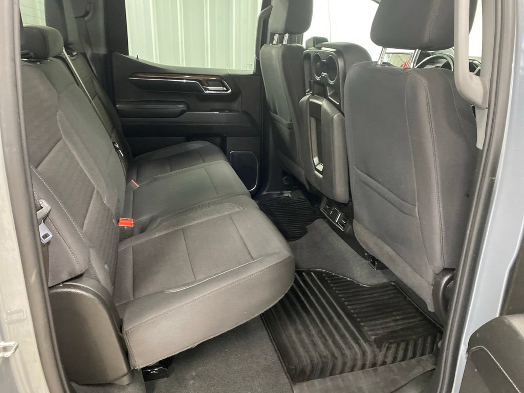 Used 2024 Chevrolet Silverado 1500 LT AWD/4WD image 19
