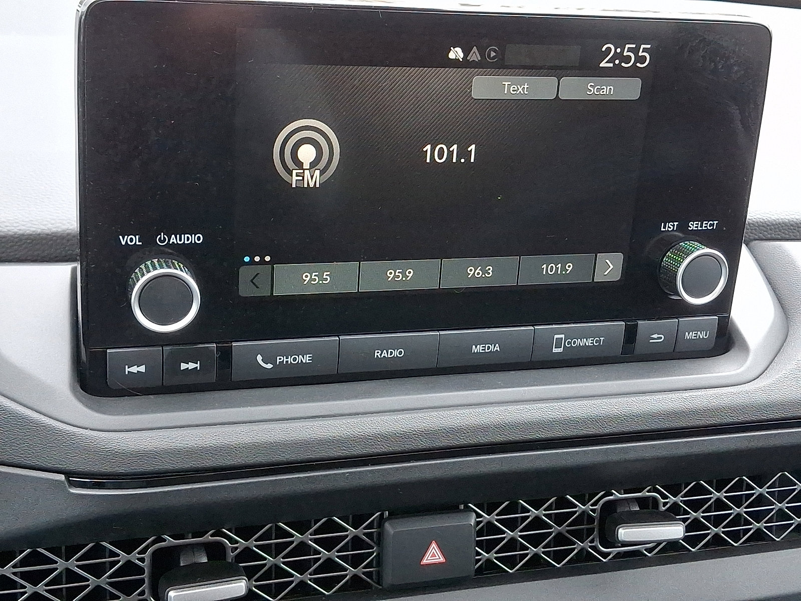 Used 2023 Honda Accord EX image 16