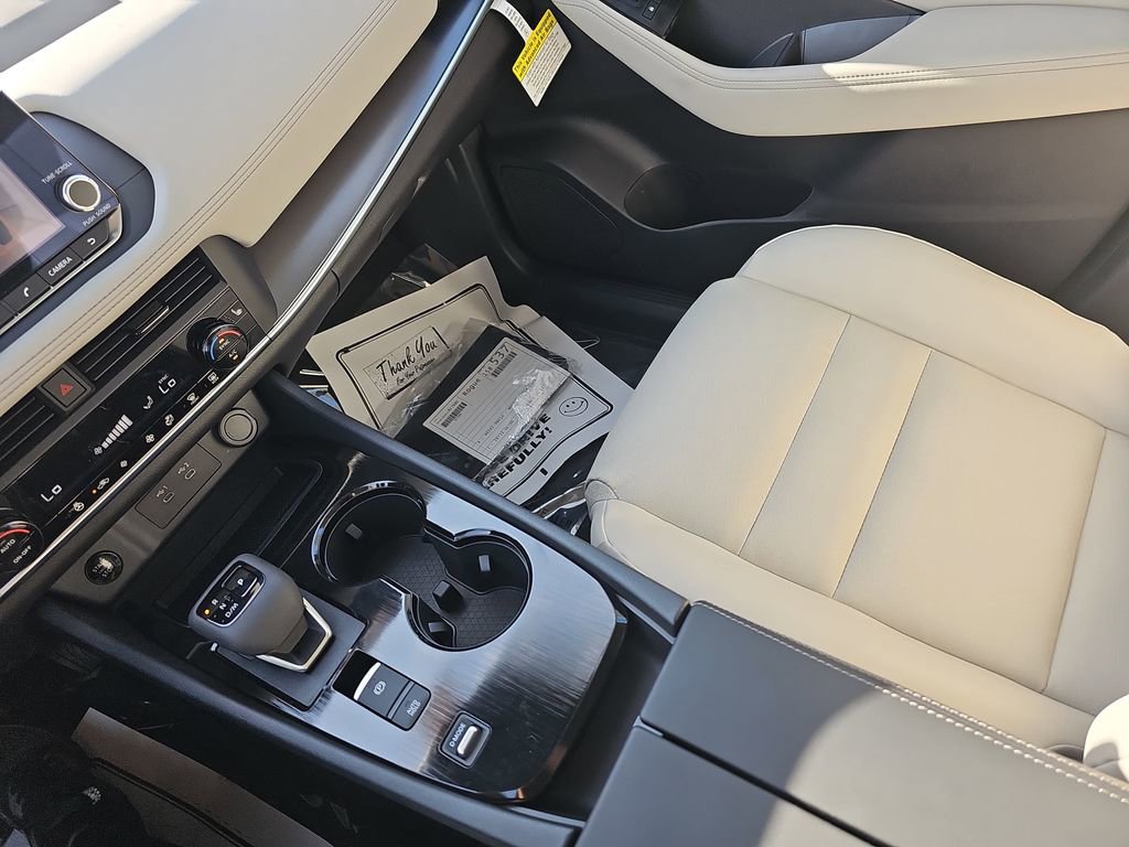 New 2026 Nissan Rogue SV FWD image 28