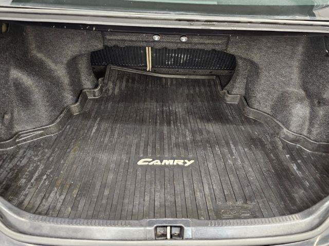 Used 2013 Toyota Camry XLE FWD image 40
