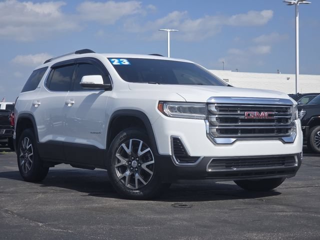 Used 2023 GMC Acadia SLE w/ Driver Convenience Package FWD image 2