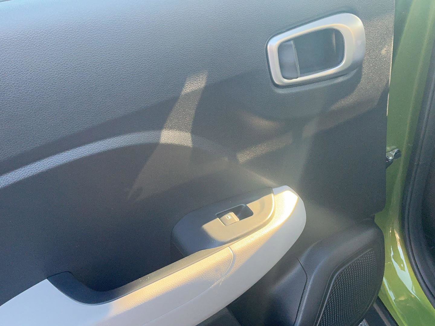 Certified 2024 Hyundai Venue SEL image 25