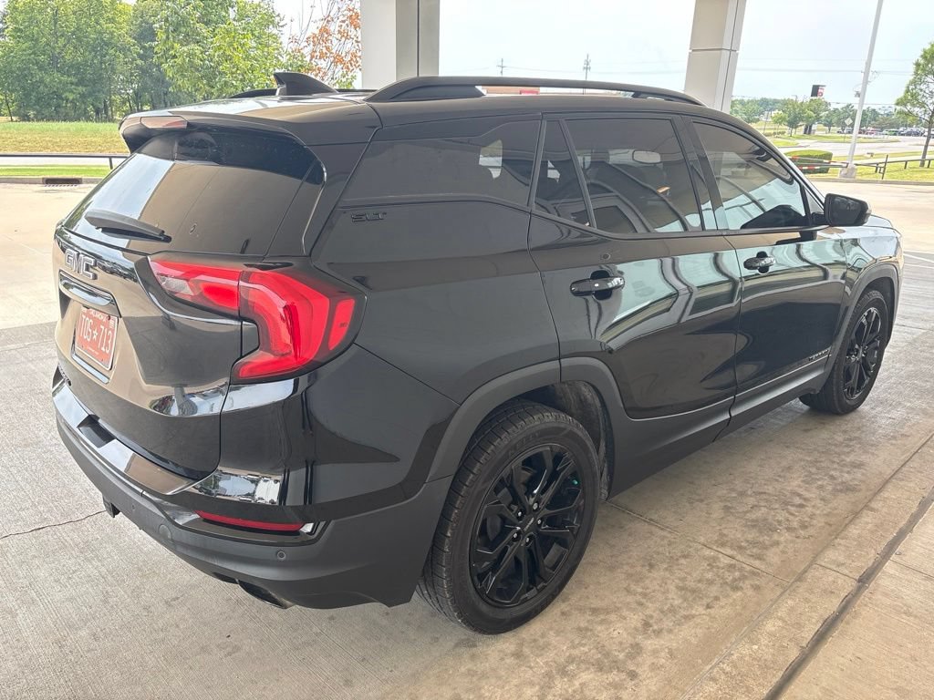 Used 2020 GMC Terrain SLT w/ Preferred Package FWD image 4