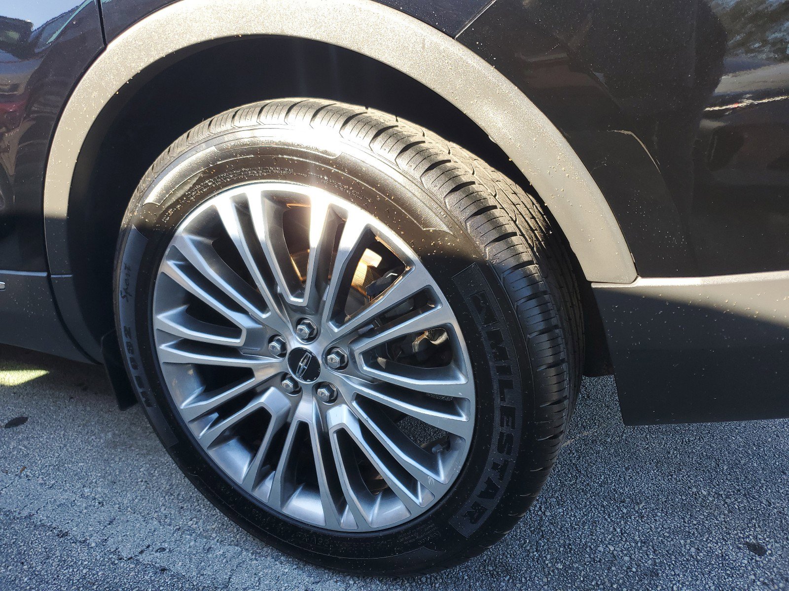 Used 2017 Lincoln MKX Reserve image 7