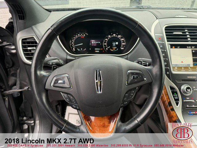 Used 2018 Lincoln MKX Reserve w/ Driver Assistance Package AWD/4WD image 19